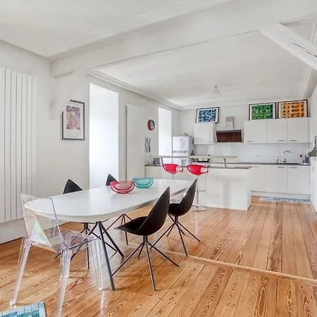 Apffel - Appt Lumineux Quartier Neustadt アパート *