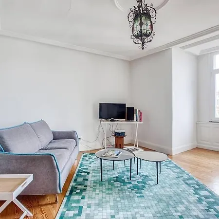 Apffel - Appt Lumineux Quartier Neustadt Апартаменты *